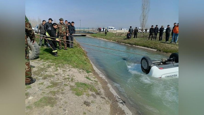 'Namanganda Spark kanalga tushib ketdi'ning rasmi