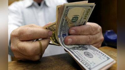 'Ўзбекистон банкларида доллар нархи рекорд даражада кўтарилди'ning rasmi