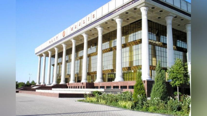 'Қўмиталар раислигига номзодлар маъқулланди'ning rasmi