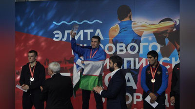 Изрображение 'ИСРОИЛ МАДРИМОВ ВЫИГРАЛ КУБОК ГУБЕРНАТОРА САНКТ-ПЕТЕРБУРГА ПО БОКСУ'