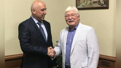 'Sog`liqni saqlash vaziri AQShning taniqli shifokori bilan uchrashdi'ning rasmi