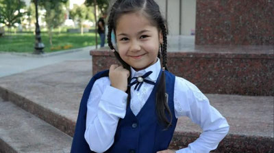 'Ўзбекистонда ягона мактаб формаси 2025 йилдан мажбурий бўлади, рўмолни орқа томондан ўрашга рухсат берилади — Халқ таълими вазири'ning rasmi