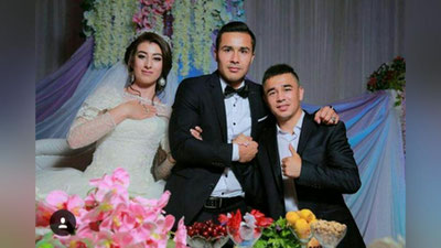 'Ўзбекистонлик яна бир маҳоратли футболчи уйланди'ning rasmi