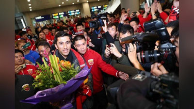 Изрображение 'ОДИЛА АХМЕДОВА РАДУШНО ВСТРЕТИЛИ В КИТАЕ (ФОТО)'