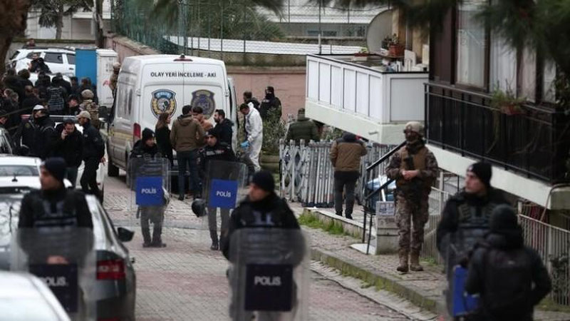 'Истанбулдаги черковга қилинган ҳужумда Россия ва Тожикистон фуқаролари гумонланмоқда'ning rasmi