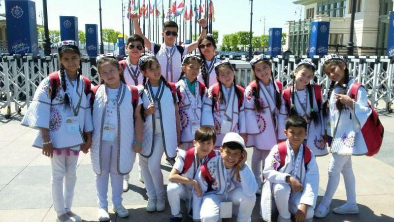 '«Marvarid» bolalar studiyasi Xalqaro bolalar festivalida ishtirok etdi'ning rasmi