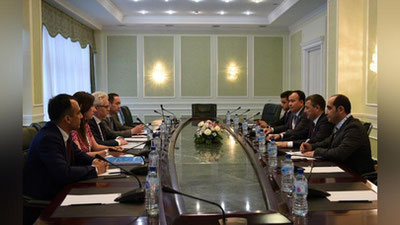 'Energetika vazirligi va energetika xartiyasi rahbarlarining uchrashuvi bo`lib o`tdi 'ning rasmi