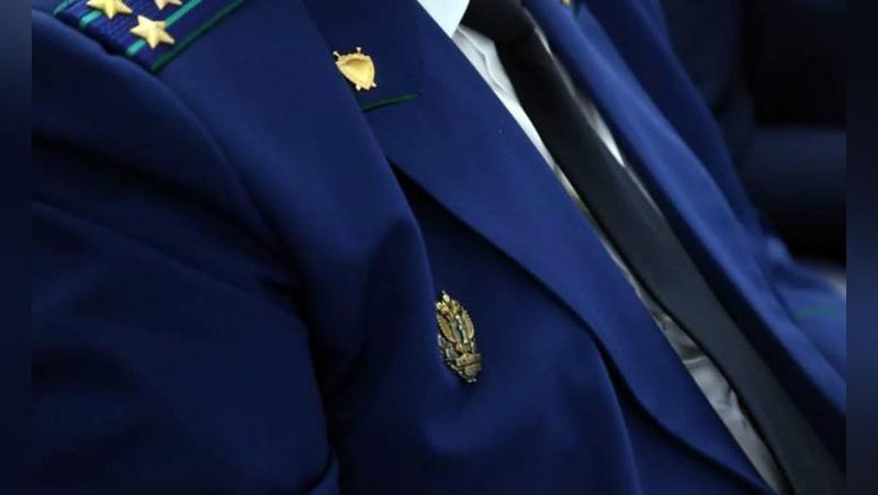 '⚡️Bosh prokuratura boshqarma katta prokurori va Uchtepa tumani prokuraturasi tergovchisi prosessual tartibda ushlandi'ning rasmi