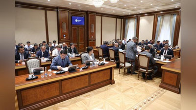 Изрображение 'Кенгаш Сената принял решение о созыве 42-го пленарного заседания'