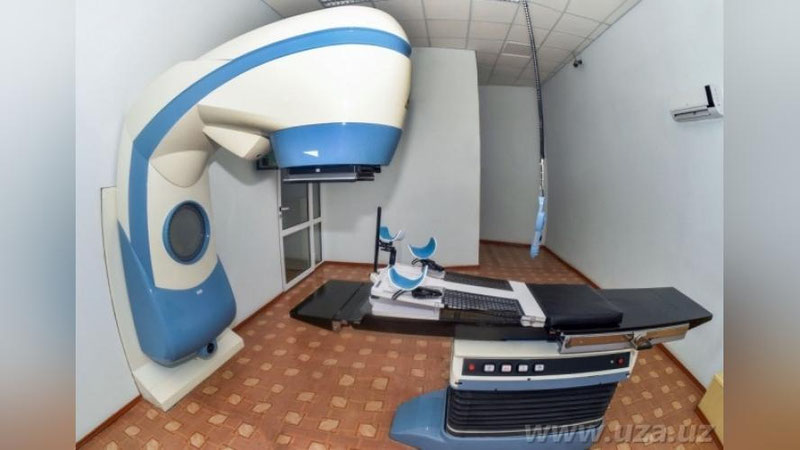 Изрображение 'В Ташкентском онкологическом диспансере установлен новый современный аппарат'