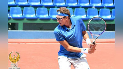 'Bugun Denis Istomin Rojer Federerga qarshi kortga chiqadi'ning rasmi