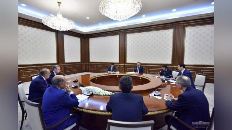 'Шавкат Мирзиёев Европа тикланиш ва тараққиёт банки президентини қабул қилди'ning rasmi
