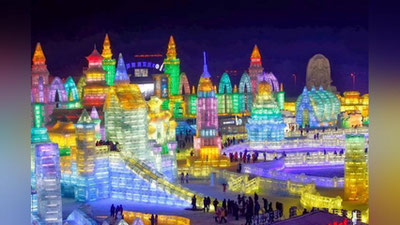 'Xitoyda muz va qor haykallari festivali boshlandi 'ning rasmi