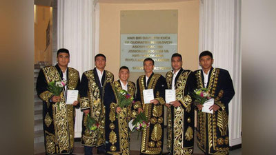 '​BOKS BO`YIChA JAHON ChEMPIONATI G`OLIBLARIGA PUL MUKOFOTLARI TOPShIRILDI'ning rasmi