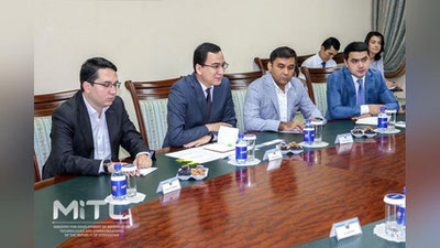 'AKT vazirligi "aqlli tizimlar" sohasida Saudiya kompaniyasi bilan hamkorlik qiladi'ning rasmi