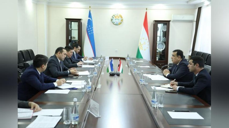 Изрображение 'В Бухарском госуниверситете могут открыть кафедру таджикского языка'