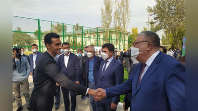 'Bekobodda "Real Madrid" futbol akademiyasi ochildi. Marosimga ispan futbolchisi taklif etildi'ning rasmi