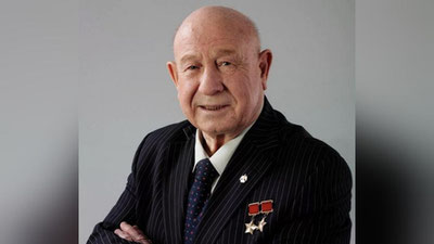 Изрображение 'Первый в открытом космосе: скончался Алексей Леонов'