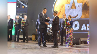 Изрображение 'АГМК отметил 70-летие: с юбилеем коллектив комбината поздравил Президент'