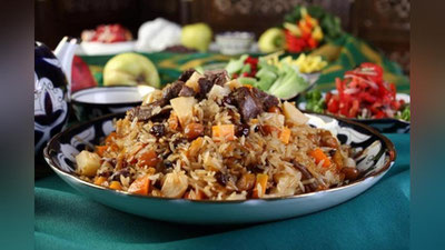 Изрображение 'В Ташкенте готовят самый дорогой плов, и цены на него растут'