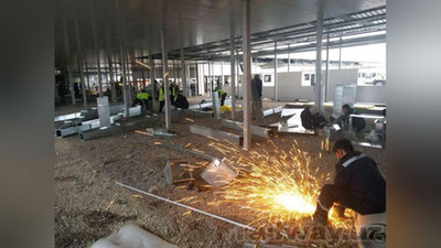 Изрображение 'Вирусологическую больницу в Зангиате возводят 2 тысячи строителей'