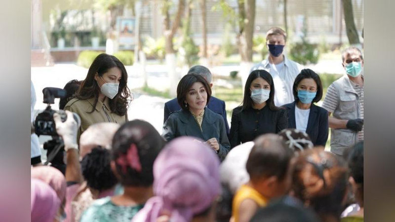 'Saida Mirziyoeva: "Oyim bilan Sirdaryoga bordik, u erda ajoyib bir voqea bo`ldi" (foto)'ning rasmi