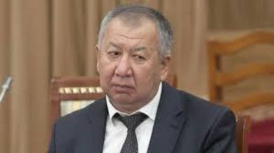'Qirg`izistonning yangi bosh vaziriga niqobda bo`lmagani uchun jarima solindi'ning rasmi