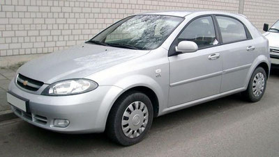'“Lacetti”dan ayrilishni istamagan ota farzandiga 8 mln. so`mni atadi'ning rasmi
