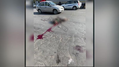 '"Qo`yliq"da svetoforda harakatni boshlagan yuk mashinasi yo`lovchini ko`rmay bosib ketdi. Marhumning shaxsi aniqlanmoqda (video)'ning rasmi