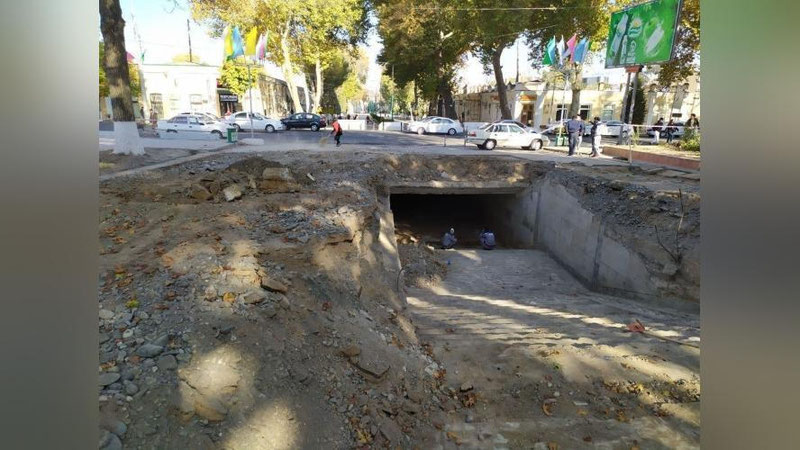 'Самарқандда 16 йил аввал кўмиб ташланган ерости йўли яна очилмоқда(фото)'ning rasmi