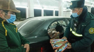 'Kitob o`rniga “paqildoq” olgan qashqadaryolik tog`a  sovg`ani etkaza olmadi'ning rasmi