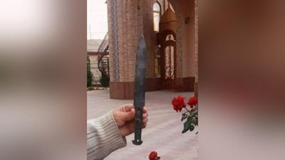 'Axsidan noyob Damashq qilich topildi'ning rasmi