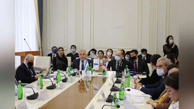 Изрображение 'В Ташкенте отметили Международный день прав человека'