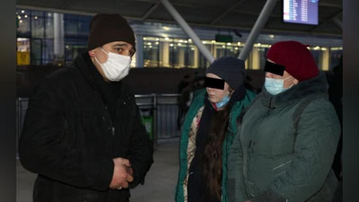 'Qiyin ahvolda qolgan 9 nafar fuqaro Rossiyadan olib kelindi'ning rasmi