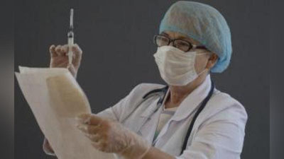 'Adliya vazirligi aralashuvi bilan tibbiyot xodimlariga qo`shimcha rag`batlantirish pullari to`lab berildi'ning rasmi