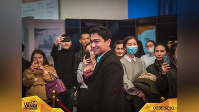 '“O`zbek milliy kino san`ati haftaligi” boshlandi: yulduzlar "Qizil yo`lakcha"da (foto)'ning rasmi