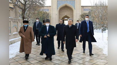 Изрображение 'Президент продолжает поездку в Бухарскую область (фото)'