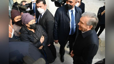 Изрображение 'Итоги поездки в Ферганскую область: видео от пресс-службы главы государства'