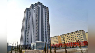 Изрображение 'Шавкат Мирзиёев осмотрел новые 16-этажные дома в Фергане (фото)'