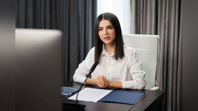 '"Biz voyaga etmaganlar bilan jinsiy aloqa qilgan va qamoqdan qutulib qolmoqchi bo`lganlar uchun bo`shliqlarni yopamiz"'ning rasmi