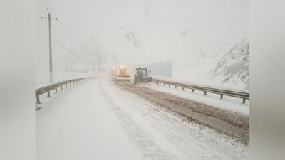 Изрображение 'Фото, видео: "первоапрельская" погода на перевале "Камчик"'