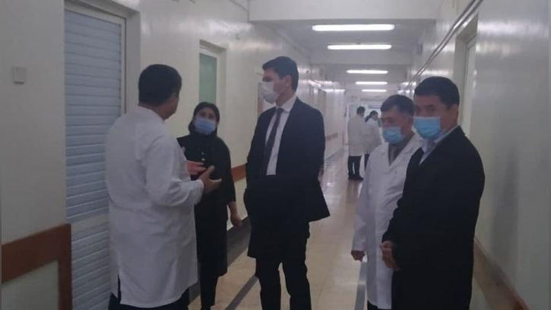 '«Quruq himoyadan charchadik»'ning rasmi