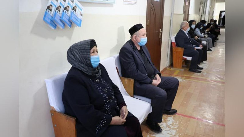 'O`zbekistonda koronavirusga qarshi emlanganlar soni 250 ming nafardan oshdi. Eng faol viloyat...'ning rasmi
