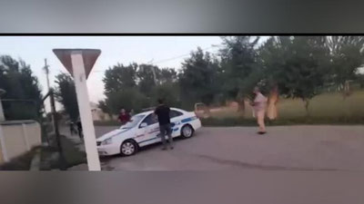'Samarqandda IIB xodimlari fuqaroni avtomobilida urib, olib ketgani aytilmoqda. Rasmiylar izoh berdi (video)'ning rasmi