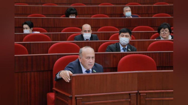 'O`zbekistonda elektromobillarni sotib olish va olib kirish uchun yig`im olib tashlanmoqda'ning rasmi