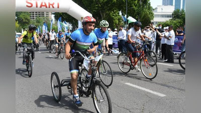 Изрображение 'Ташкент принял веломарафон в поддержку Муйнака (фото)'