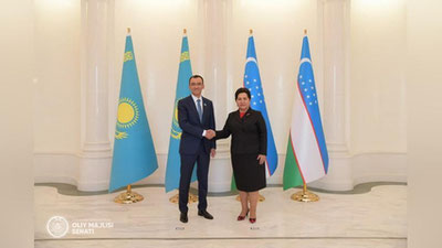 'O`zbekiston va Qozog`iston parlamentlarining raislari uchrashdi'ning rasmi