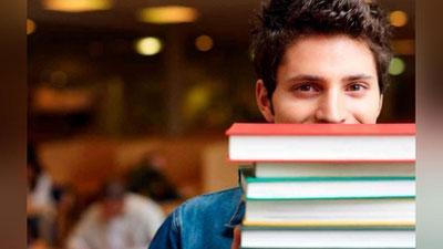 'Adliya vazirligi yuridik texnikumlarning iqtidorli o`quvchilariga stipendiya beradi'ning rasmi