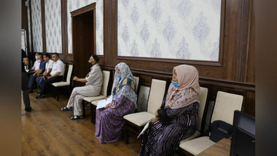 'Namangan viloyat hokimi fuqarolar qabulini boshladi'ning rasmi
