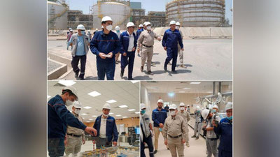 '“O`zbekneftgaz” Boshqaruv raisi hamrohligida jurnalist va blogerlar “GTL Uzbekneftegaz” zavodidagi qurilish-montaj ishlari bilan tanishishdi'ning rasmi